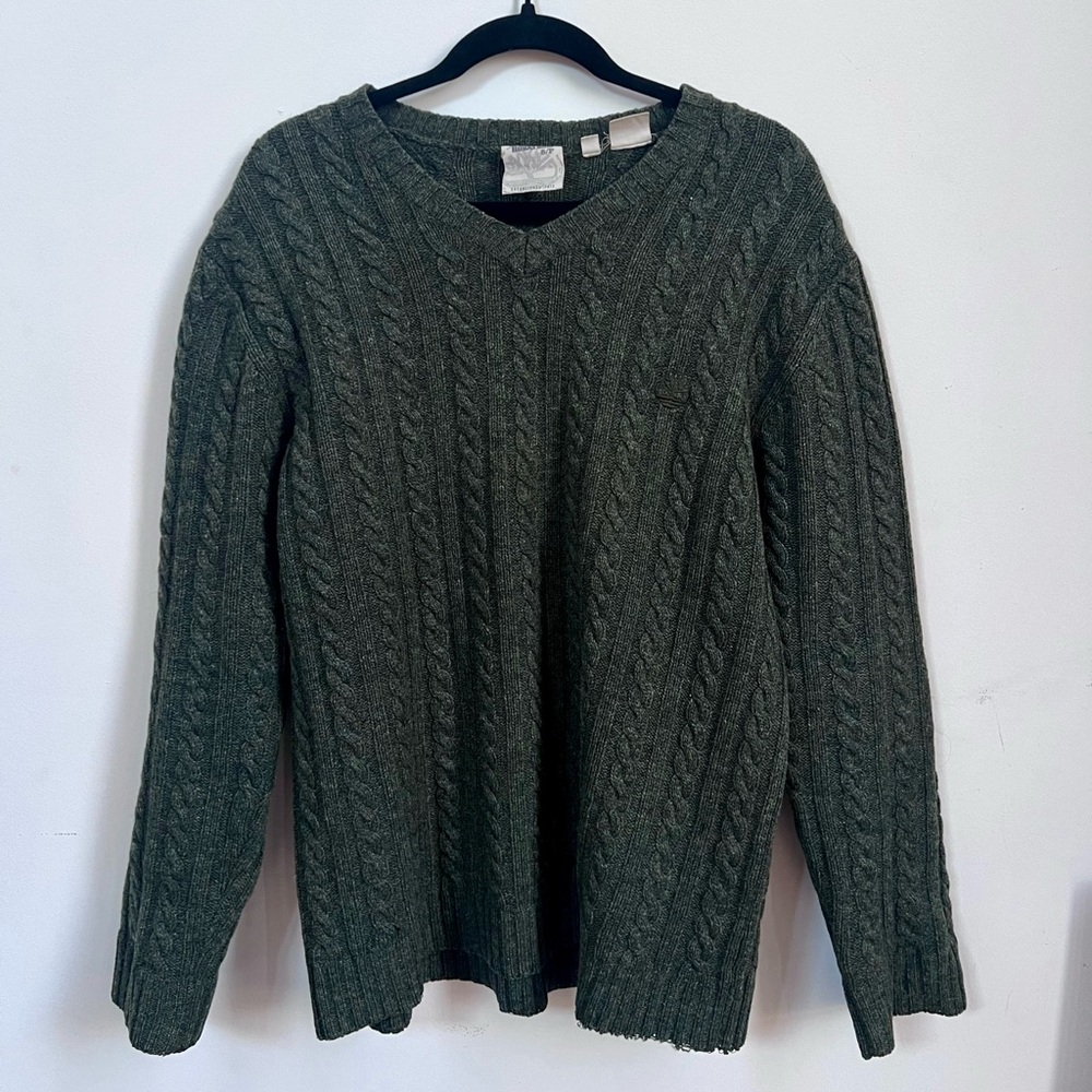 Timberland Men's Green Cable Knit V-Neck Sweater